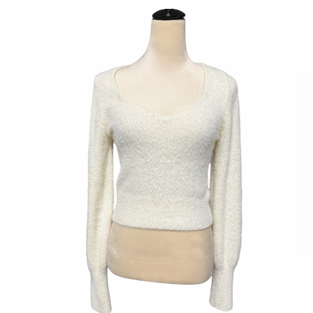 Sincerely Jules Cream V-Neck Sweater